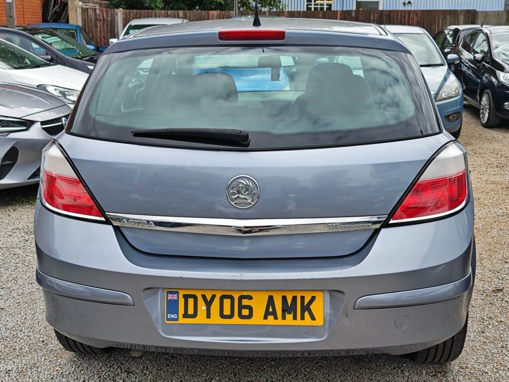 Vauxhall Astra 1L Design Silver #5