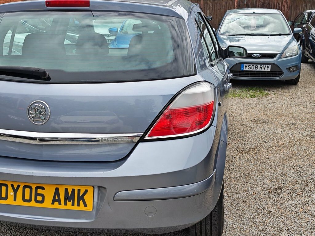 Vauxhall Astra 1L Design Silver #6