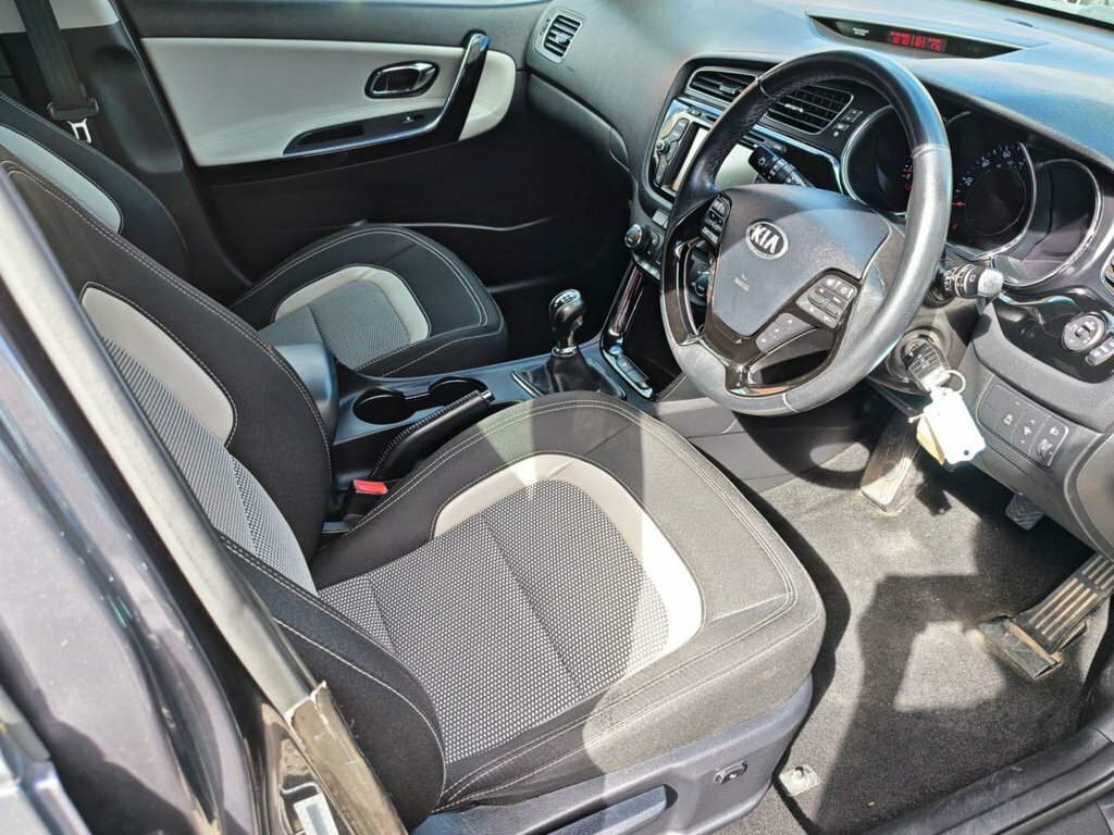 Kia Ceed 1.6 3 133 Bhp Red #15