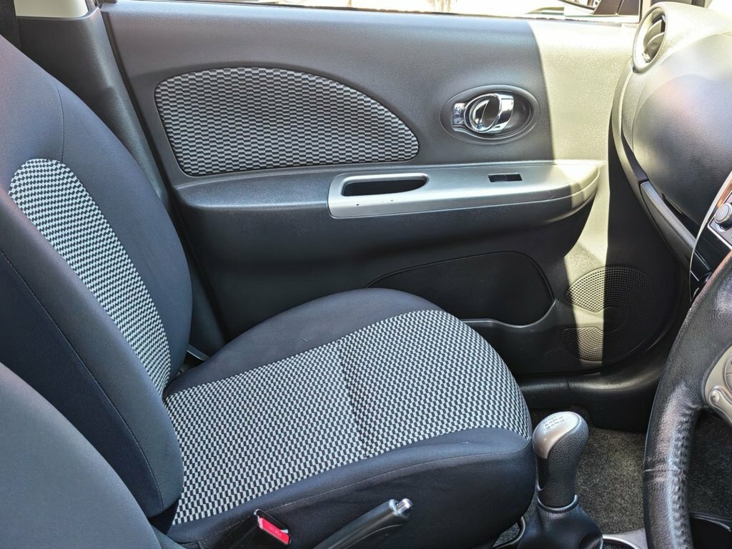 Nissan Micra 1.2 Visia Black #26