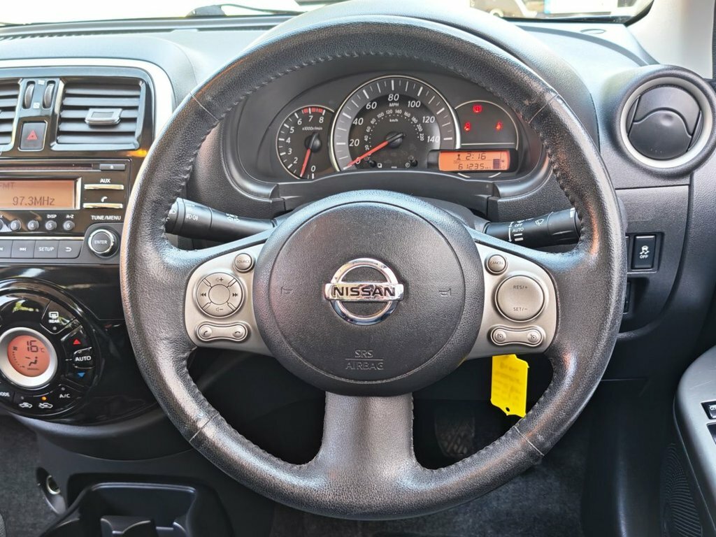 Nissan Micra 1.2 Visia Black #18