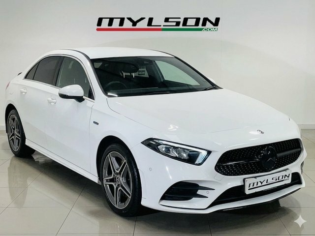 Mercedes-Benz A Class A250e 15.6Kwh Amg Line White