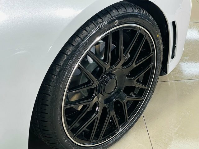 Mercedes-Benz A Class A200 Amg Line Premium KE69AZO White #3