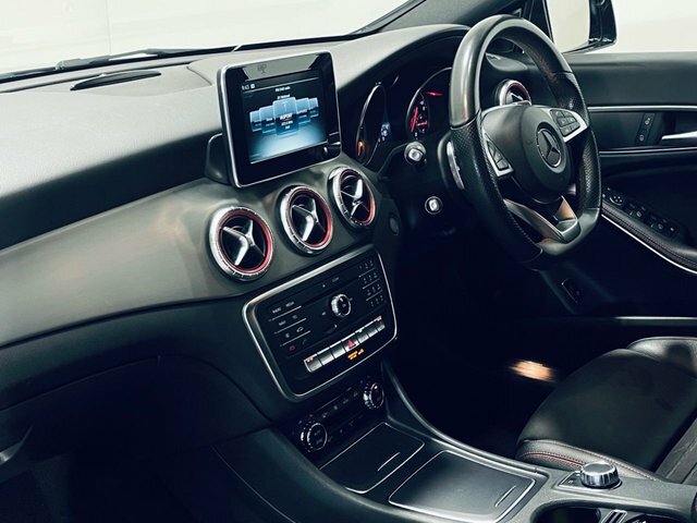 Mercedes-Benz CLA Class Cla220d Amg Line Coupe Black #4