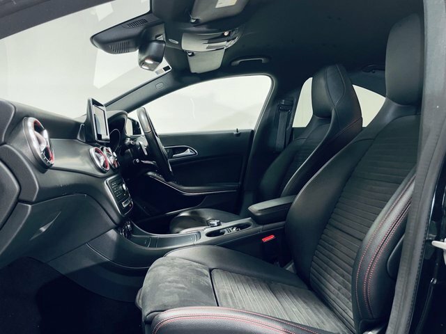 Mercedes-Benz CLA Class Cla220d Amg Line Coupe Black #5