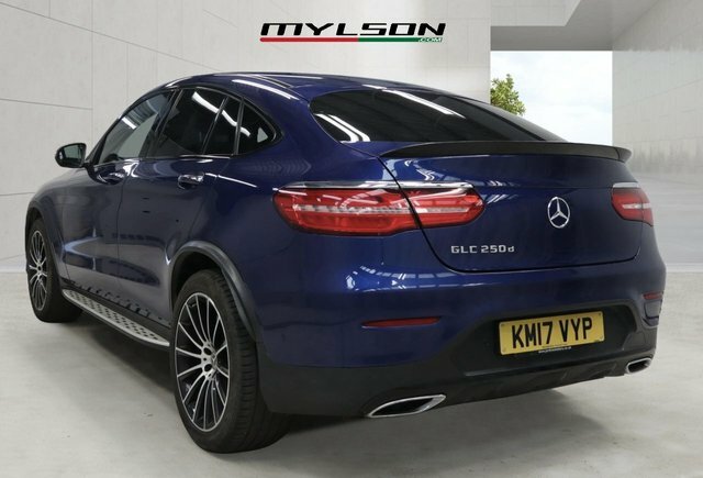 Mercedes-Benz GLC Class Glc250d Amg Line Premium KM17VYP Blue #2
