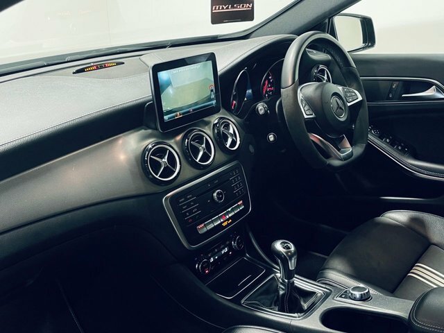 Mercedes-Benz A Class A200d Whiteart Hatchback DF18CEO Black #4