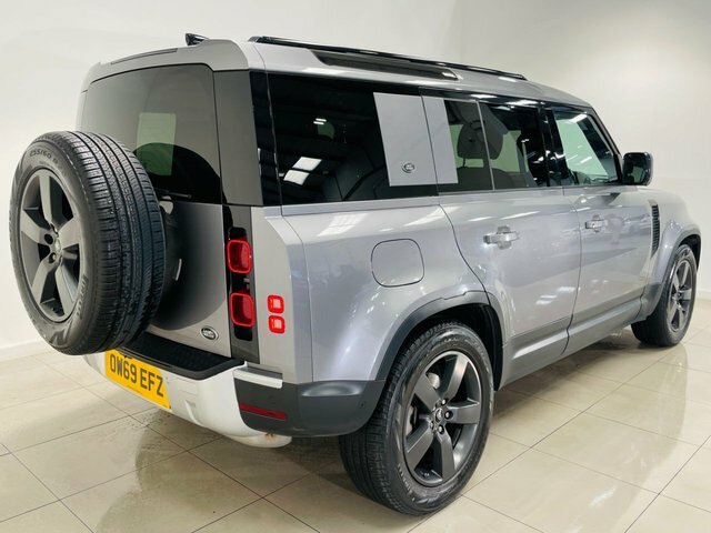 Land Rover Defender Se Black #28
