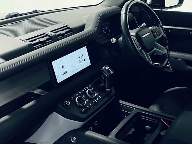 Land Rover Defender Sd4 Se Suv Grey #4