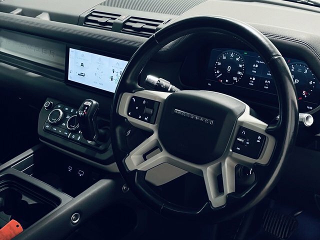 Land Rover Defender Se Black #21