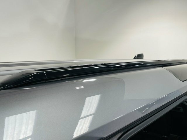 Land Rover Defender Se Black #37