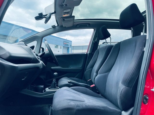 Honda Jazz I-vtec Ex Hatchback Red #5