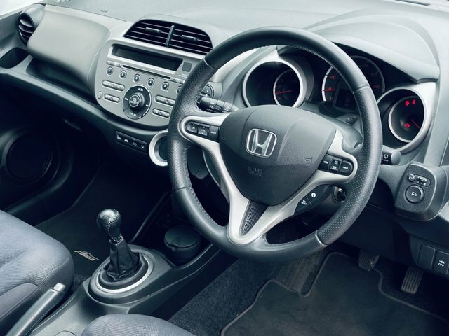 Honda Jazz 1.3 I-vtec Ex I-shift 98 Bhp Blue #15