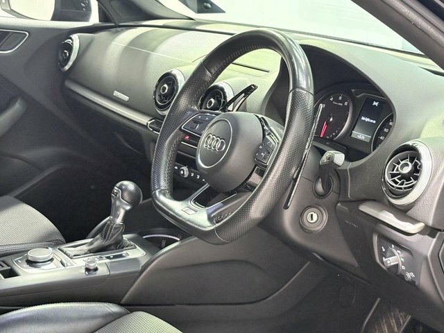 Audi A3 Tfsi Cod Black Edition MD17FDL Black #5
