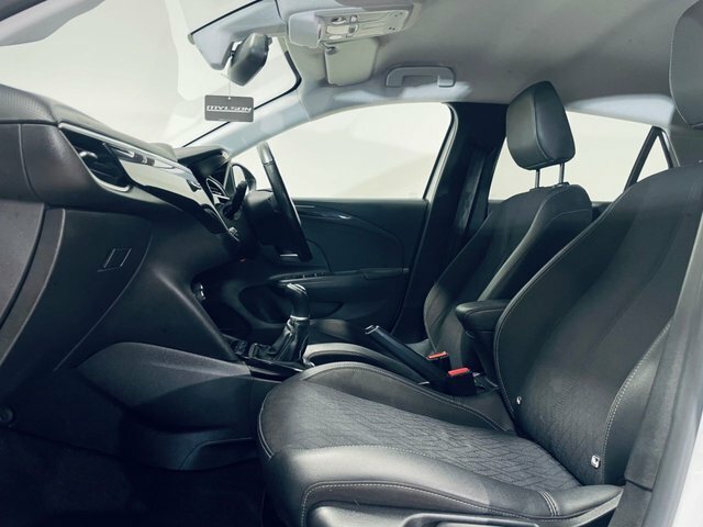 Vauxhall Corsa Elite Edition Hatchback DE71OXR White #4