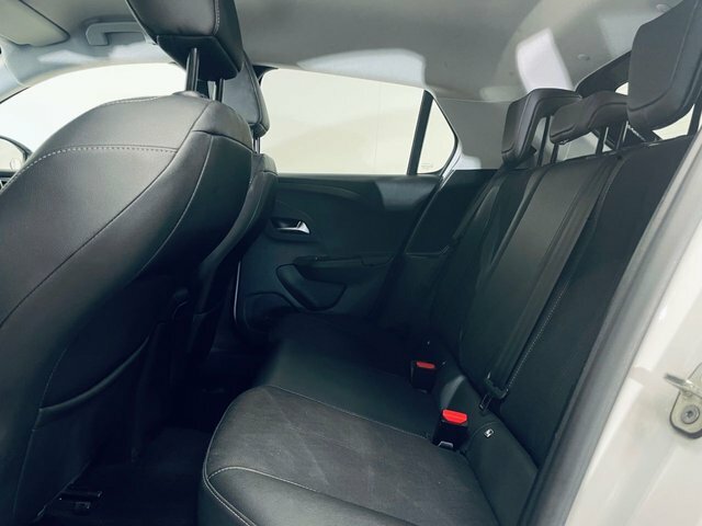 Vauxhall Corsa Elite Edition Hatchback DE71OXR White #5