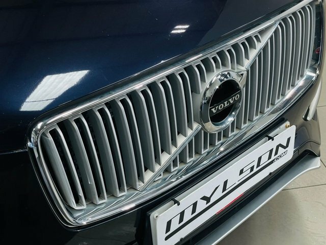 Volvo XC90 2.0L D5 Powerpulse Momentum Awd 231 Bhp Black #33