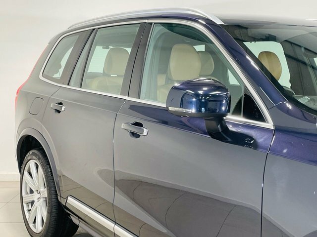 Volvo XC90 2.0L D5 Powerpulse Momentum Awd 231 Bhp Black #31