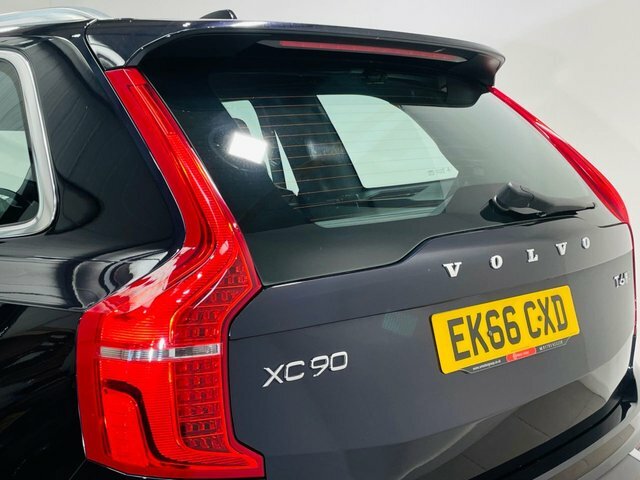 Volvo XC90 2.0L D5 Powerpulse Momentum Awd 231 Bhp Black #40