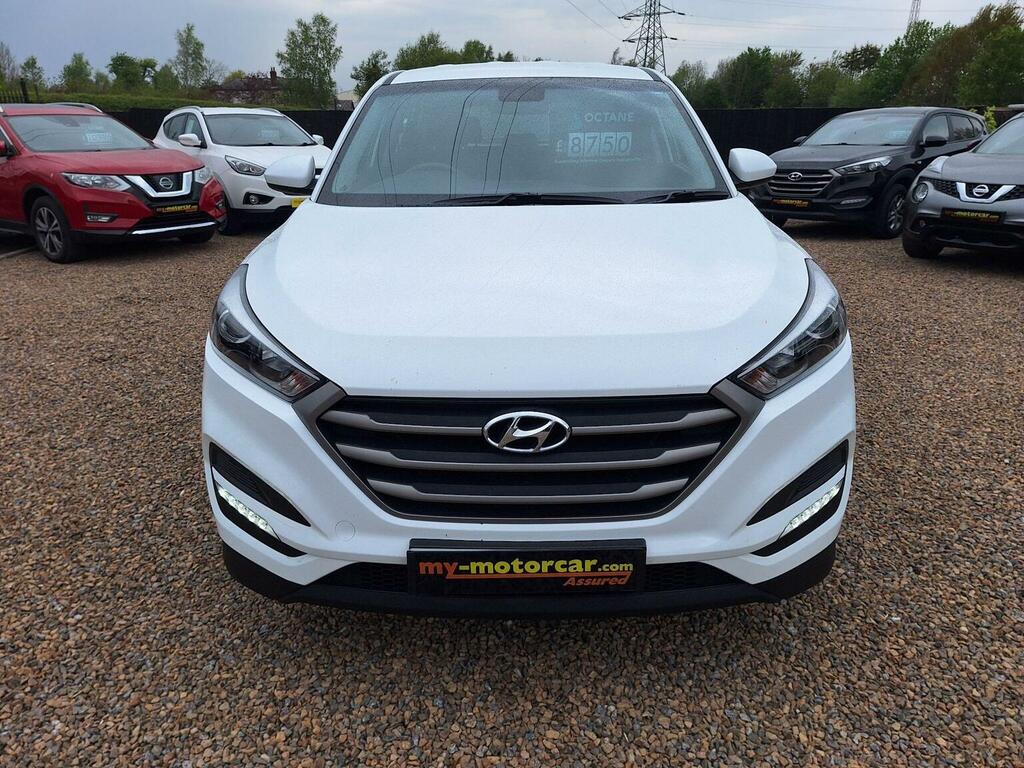 Hyundai Tucson Suv 1.7 Crdi Blue Drive S Euro 6 Ss 20176 PX67VTG White #3
