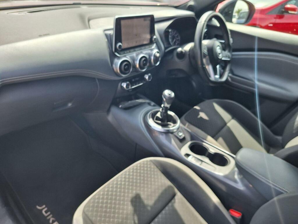 Nissan Juke 1.0 Dig-t N-connecta Euro 6 Ss PX22XPR Red #2