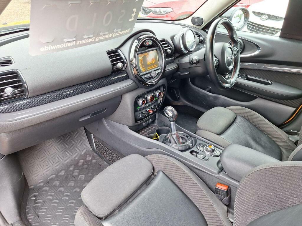 Mini Clubman Cooper White #26