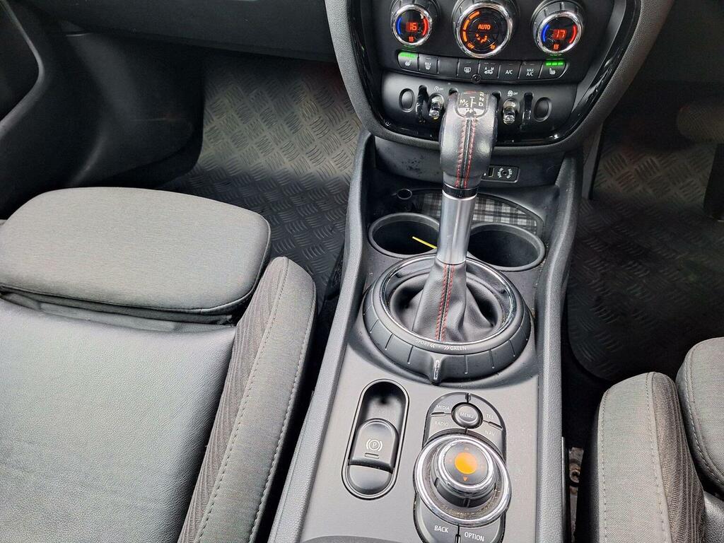Mini Clubman Cooper White #21