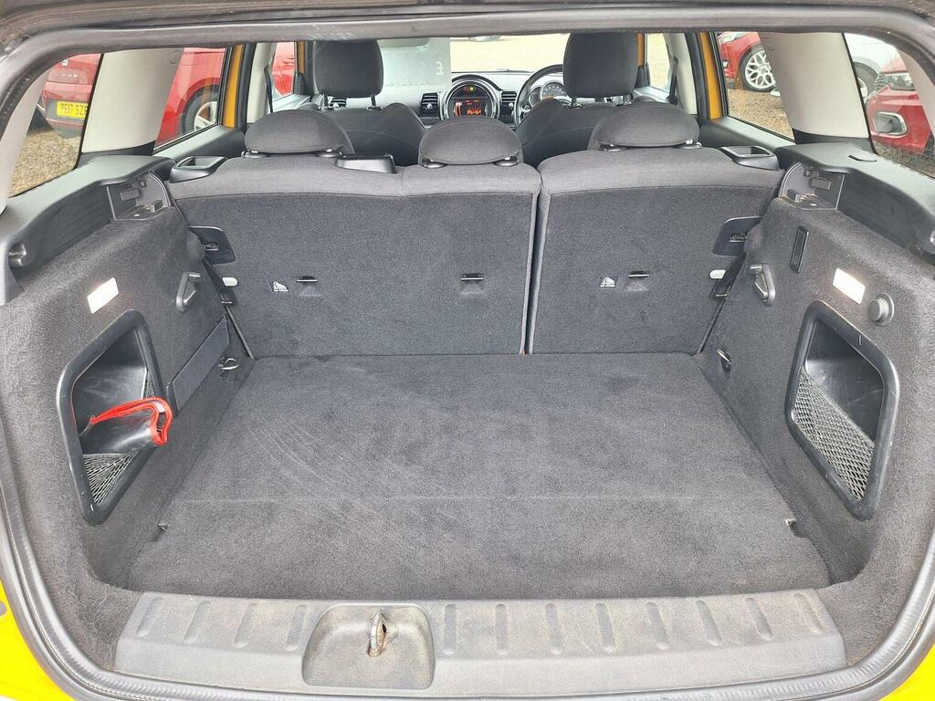 Mini Clubman Cooper White #14