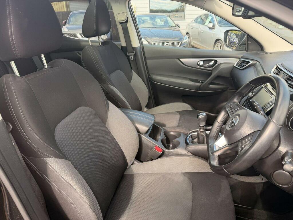 Nissan Qashqai Suv 1.3 Dig-t N-connecta Euro 6 Ss 202020 PX20YKK Black #5