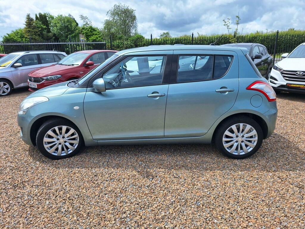 Suzuki Swift Hatchback Silver #8