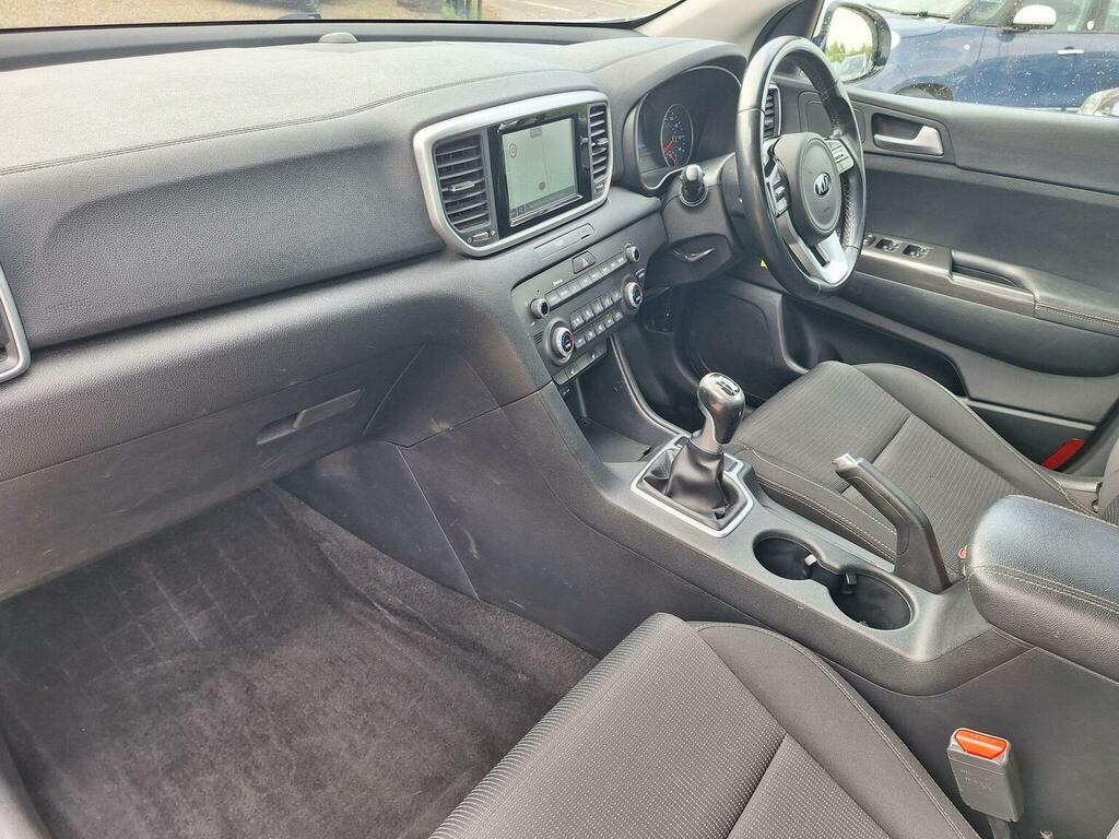 Kia Sportage Suv 1.6 Gdi 2 Euro 6 Ss 201969 RV69FSK White #2