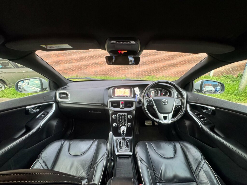 Volvo V40 2.0 D2 R-design Edition Euro 6 Ss Grey #3