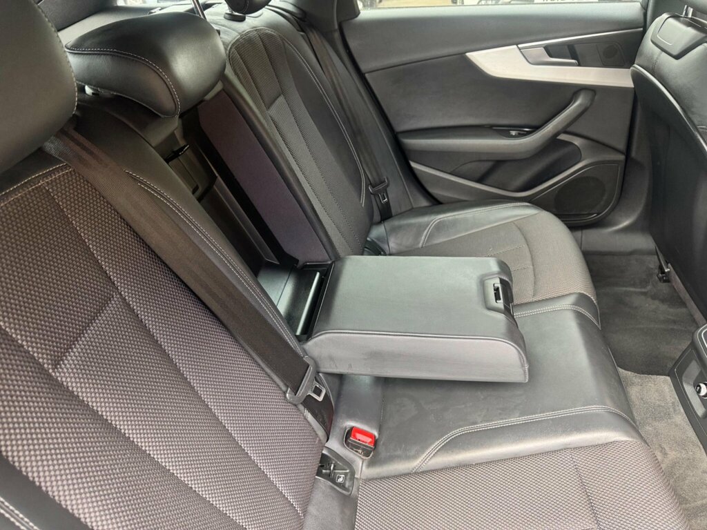Audi A4 Avant 2.0 Tdi Ultra S Grey #29