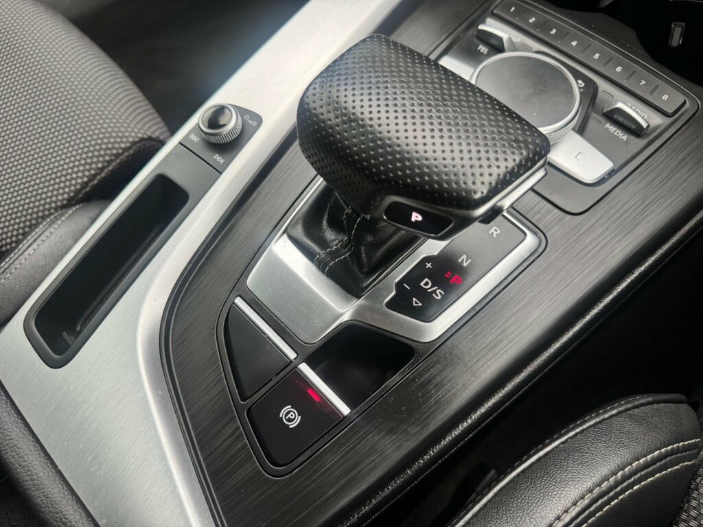 Audi A4 Avant 2.0 Tdi Ultra S Grey #26
