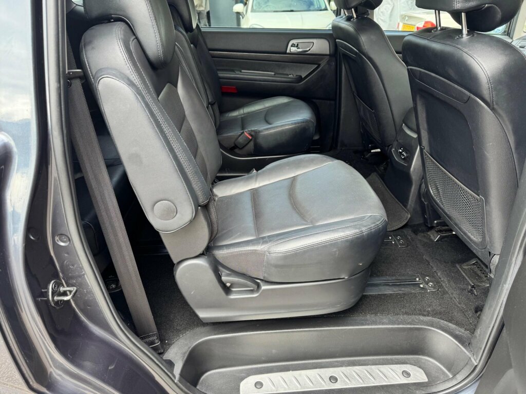 SsangYong Turismo 2.2D Ex Mpv Euro 6 178 Ps Silver #34