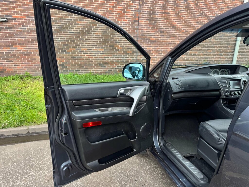 SsangYong Turismo 2.2D Ex Mpv Euro 6 178 Ps Silver #37