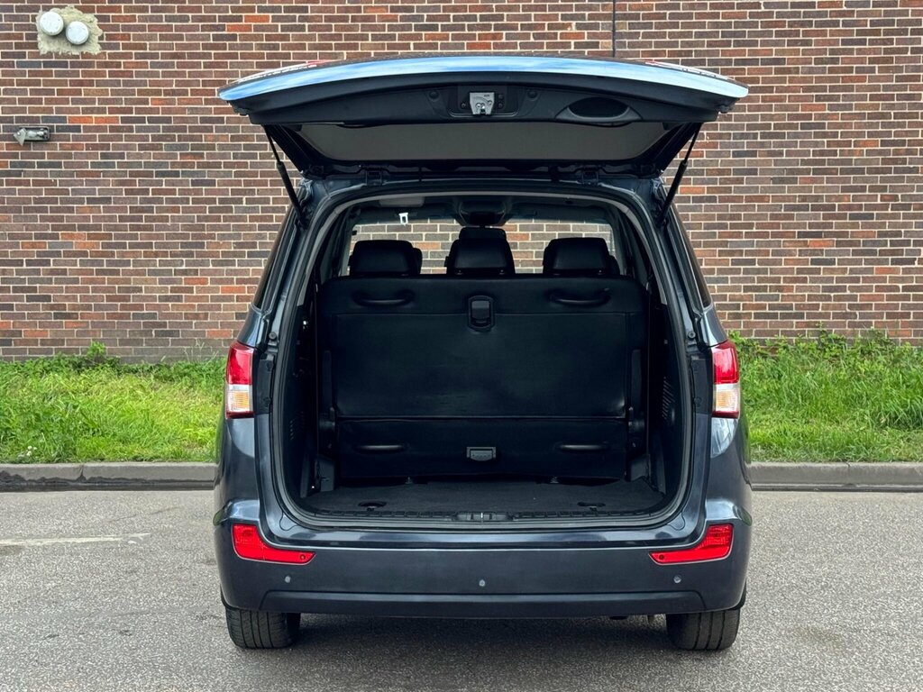 SsangYong Turismo 2.2D Ex Mpv Euro 6 178 Ps Silver #18