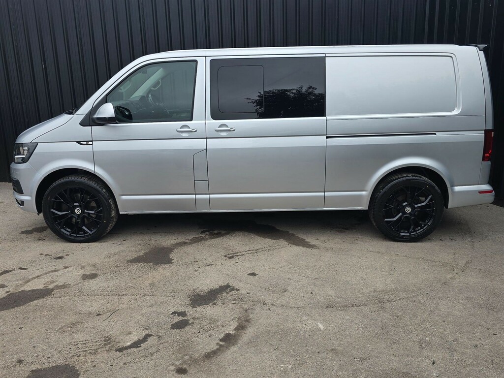 Volkswagen Transporter 2.0 Tdi T32 Bluemotion Tech Highline Kombi Fwd Lwb WG18SDX  #3