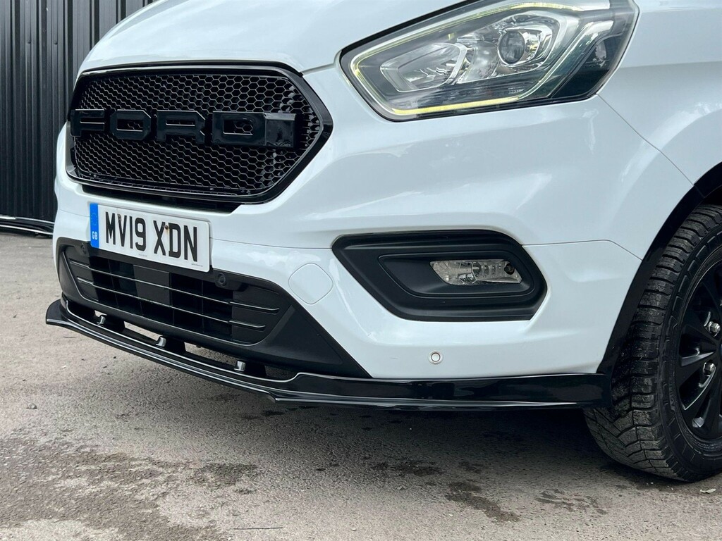 Ford Transit Custom 2.0 Tdci 170Ps Low Roof Dcab Sport Van Black #29