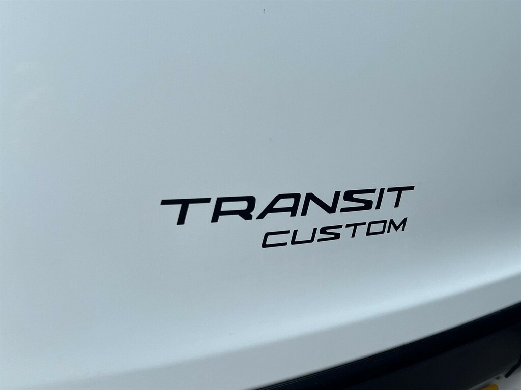 Ford Transit Custom 2.0 Tdci 170Ps Low Roof Dcab Sport Van Black #31