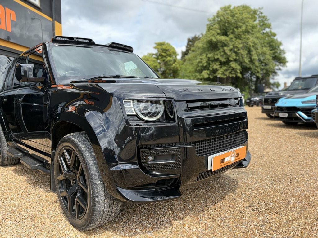 Land Rover Defender 3L X-dynamic Hse GY70HWH Black #2