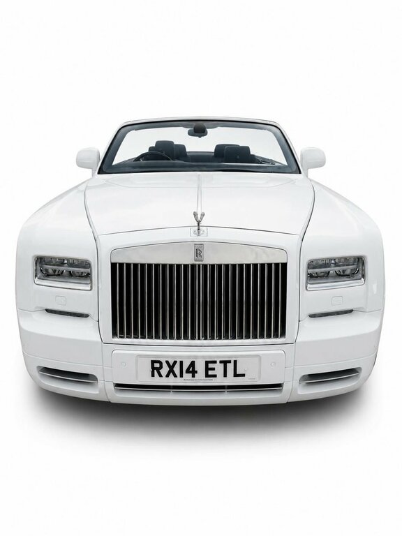Rolls-Royce Phantom Convertible White #2