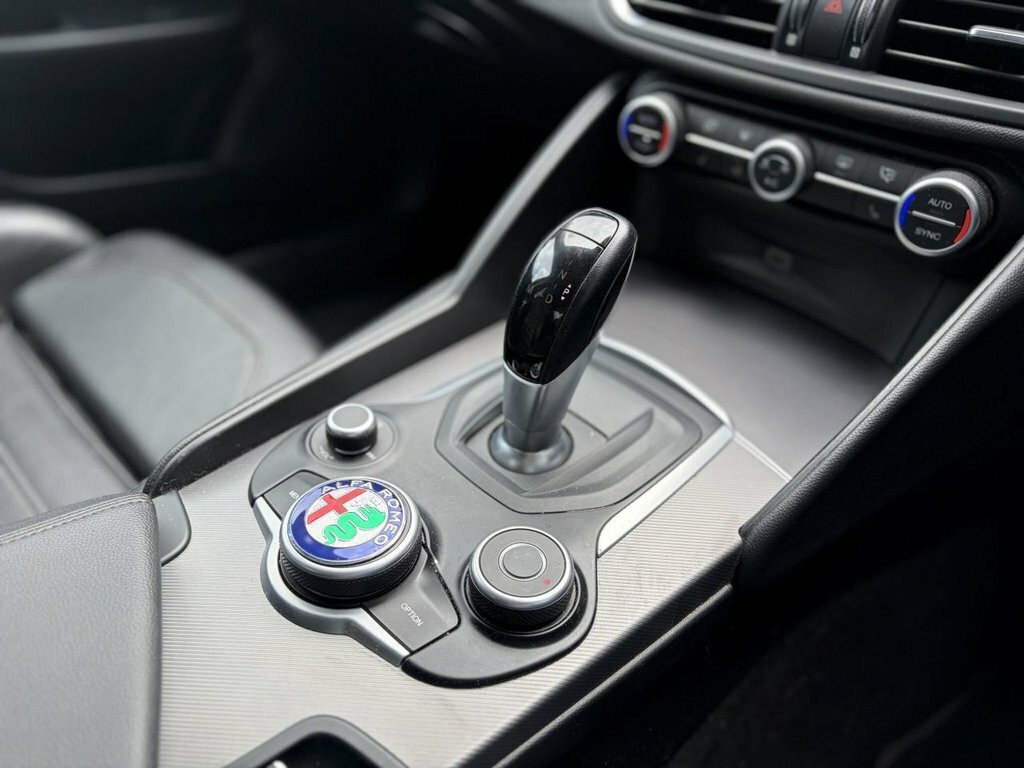 Alfa Romeo Giulia 2.9 V6 Biturbo Quadrifoglio Red #20