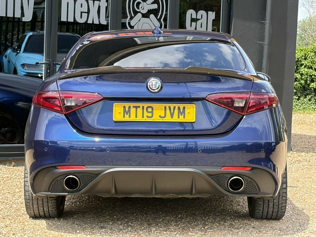 Alfa Romeo Giulia 2.9 V6 Biturbo Quadrifoglio Red #10