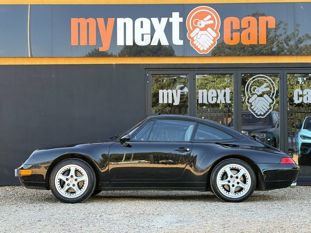 Porsche 911 911 Carrera 4 Green #6