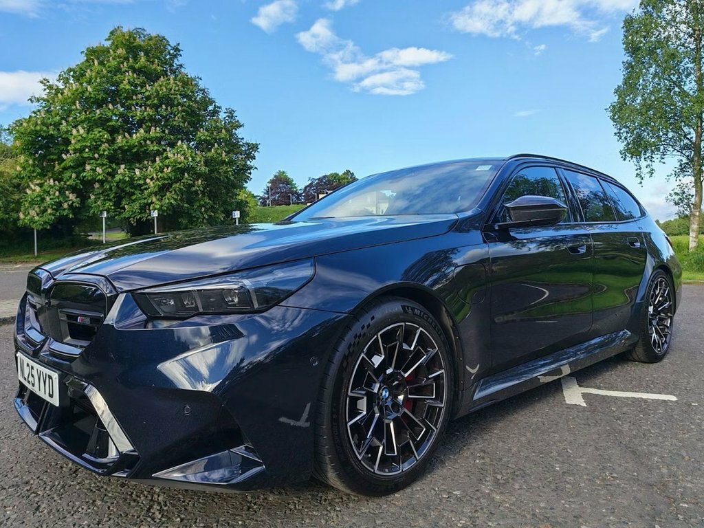 BMW M5 Estate Black