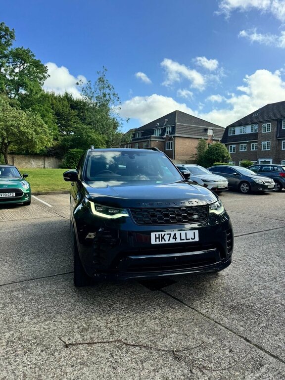 Land Rover Discovery 3L Dynamic Se Black