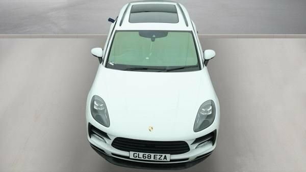 Porsche Macan Suv White #2