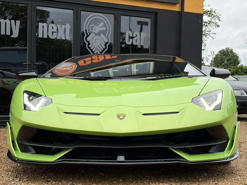 Lamborghini Aventador Convertible Green #3