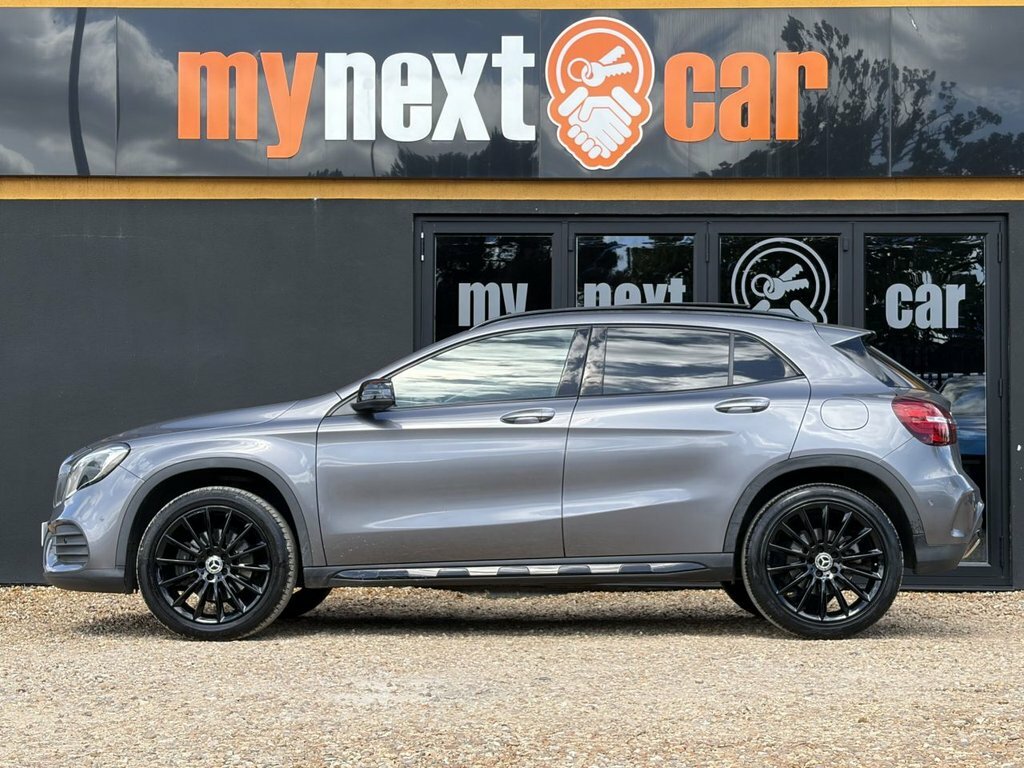 Mercedes-Benz GLA Class 2.1L Amg Line Grey #4